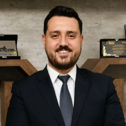 Giovanni Pileri, advogado das áreas cível e consumidor em Jundiaí Giovanni Pileri, advogado das áreas cível e consumidor em Jundiaí